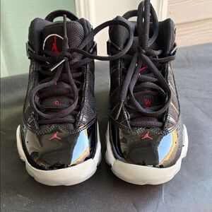 Jordan Kids Black and Red Sneakers